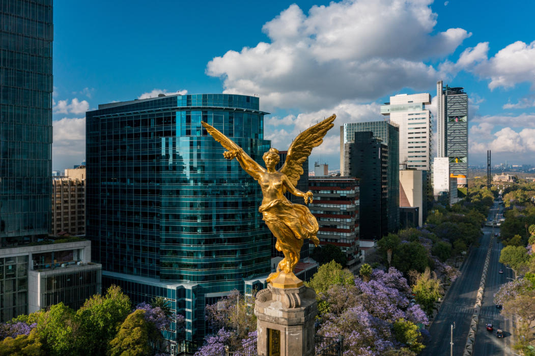 Angel de la independencia in Mexico City